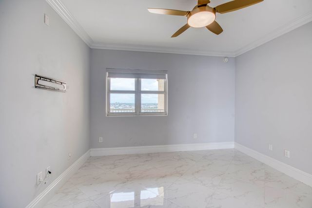 2650 Lake Shore Drive 2303, Riviera Beach, FL 33404