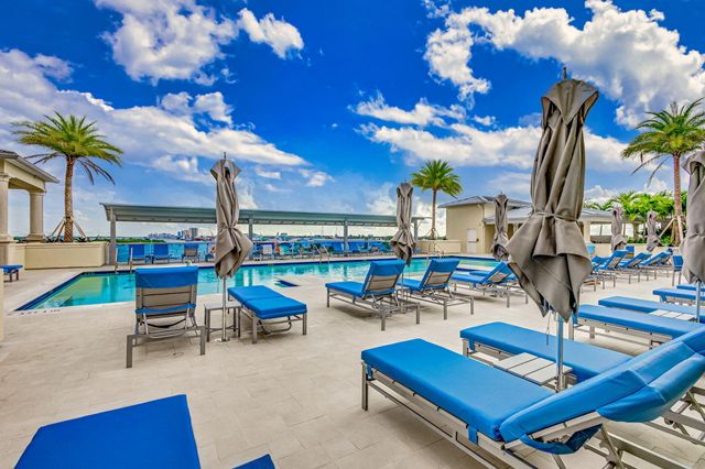 2650 Lake Shore Drive 2303, Riviera Beach, FL 33404