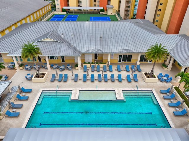 2650 Lake Shore Drive 2303, Riviera Beach, FL 33404