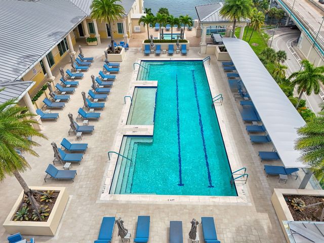 2650 Lake Shore Drive 2303, Riviera Beach, FL 33404