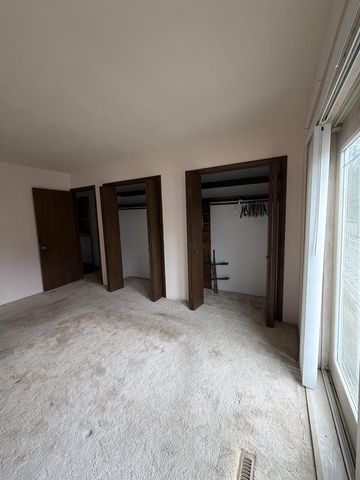 W6358 COUNTY ROAD H, Wild Rose, WI 54984