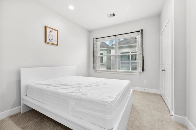 2214 Roozy Lake Lane, Houston, TX 77055