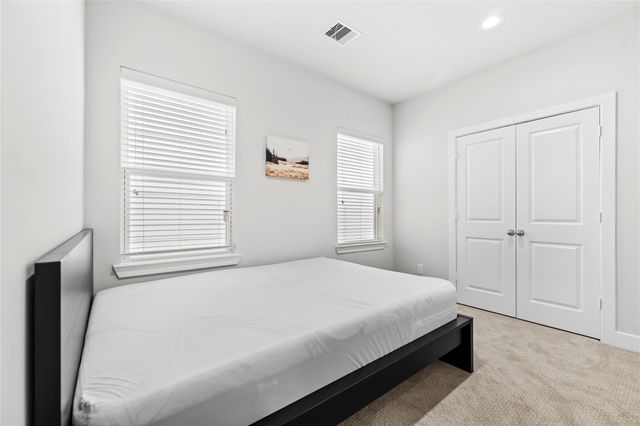 2214 Roozy Lake Lane, Houston, TX 77055