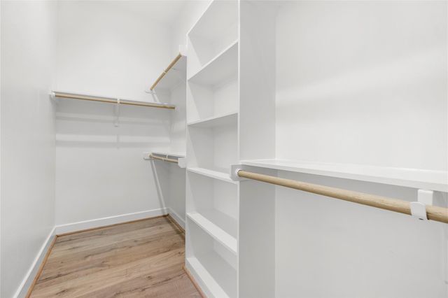 2214 Roozy Lake Lane, Houston, TX 77055