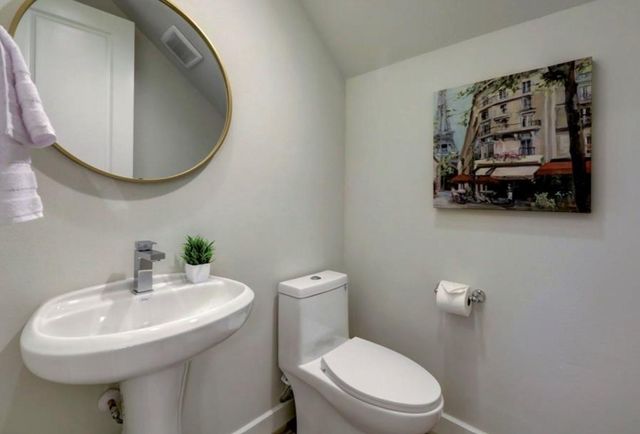 2214 Roozy Lake Lane, Houston, TX 77055