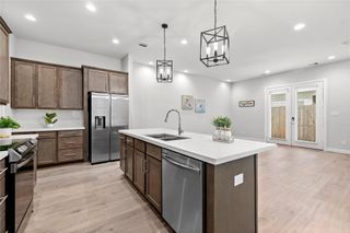 2214 Roozy Lake Lane, Houston, TX 77055