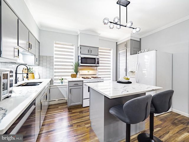 1226 INDIANA AVE, Trenton, NJ 08638
