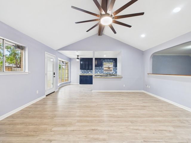 10915 Sagedowne Lane, Houston, TX 77089