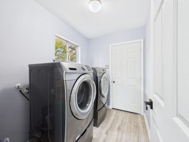 10915 Sagedowne Lane, Houston, TX 77089