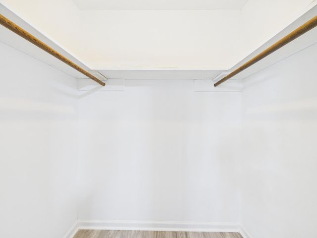 10915 Sagedowne Lane, Houston, TX 77089