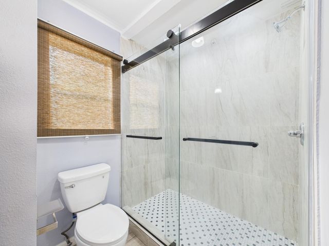 10915 Sagedowne Lane, Houston, TX 77089