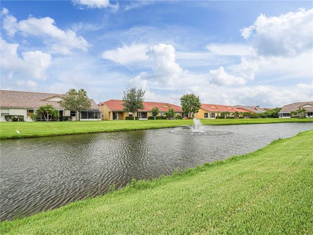 6480 Oxford Circle 103C, Vero Beach, FL 32966