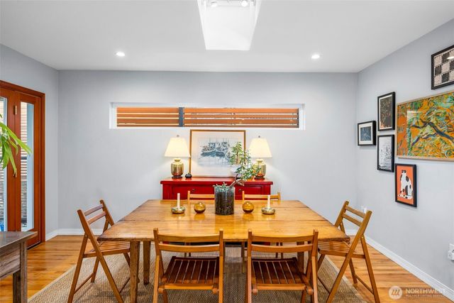 904 N 36th Street, Renton, WA 98056