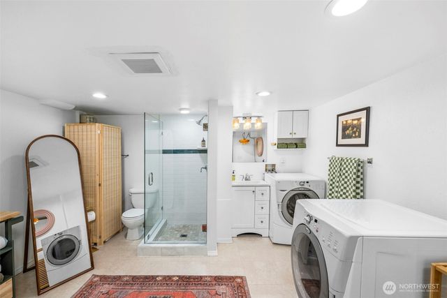 904 N 36th Street, Renton, WA 98056