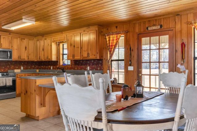 223 Hardy Johnson Road, Fargo, GA 31631