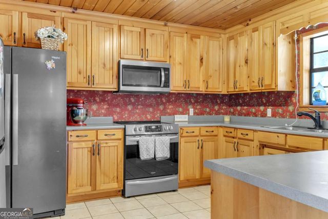 223 Hardy Johnson Road, Fargo, GA 31631