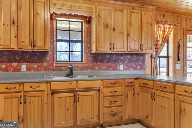 223 Hardy Johnson Road, Fargo, GA 31631