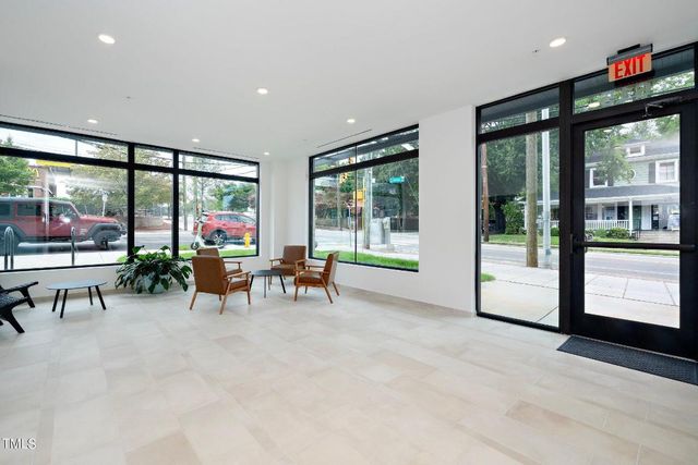 615 W Peace Street 306, Raleigh, NC 27605