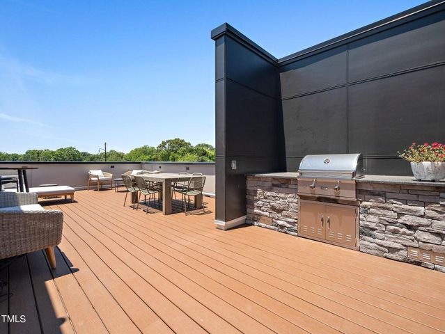 615 W Peace Street 306, Raleigh, NC 27605