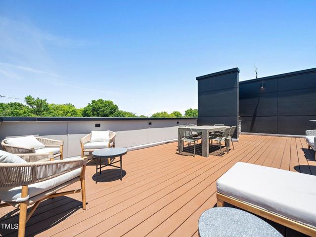 615 W Peace Street 306, Raleigh, NC 27605