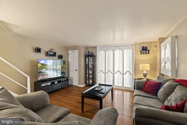 2733 TREMONT ST, Philadelphia, PA 19136