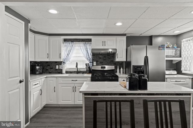 2733 TREMONT ST, Philadelphia, PA 19136