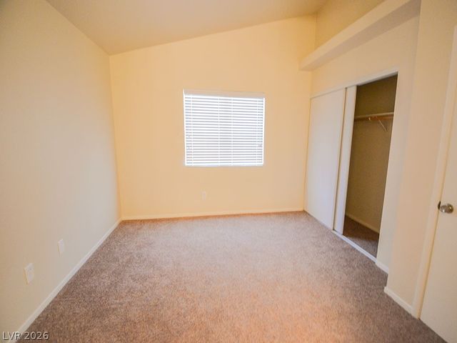 3825 GULLIVER Street, Las Vegas, NV 89115