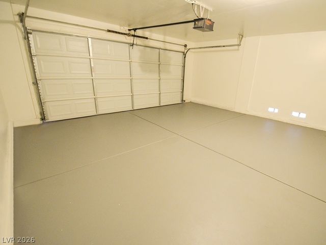 3825 GULLIVER Street, Las Vegas, NV 89115