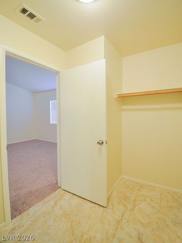 3825 GULLIVER Street, Las Vegas, NV 89115