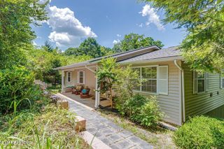 122 Shady Lane, Seymour, TN 37865