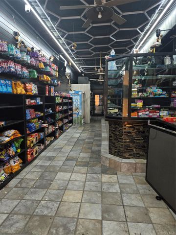 5782 Mosholu Avenue, Bronx, NY 10471