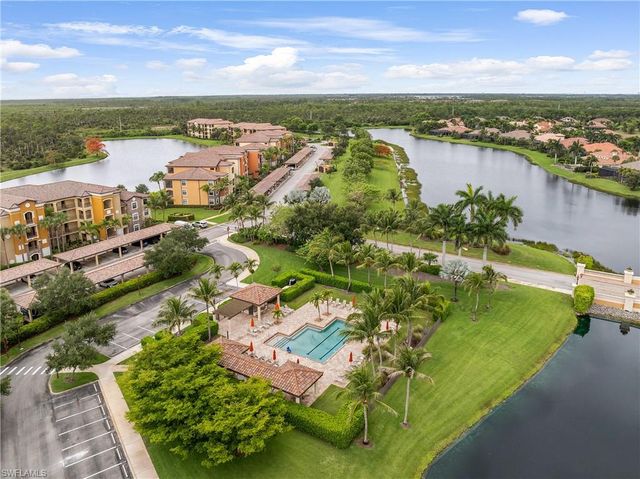 9727 Acqua CT 434, Naples, FL 34113