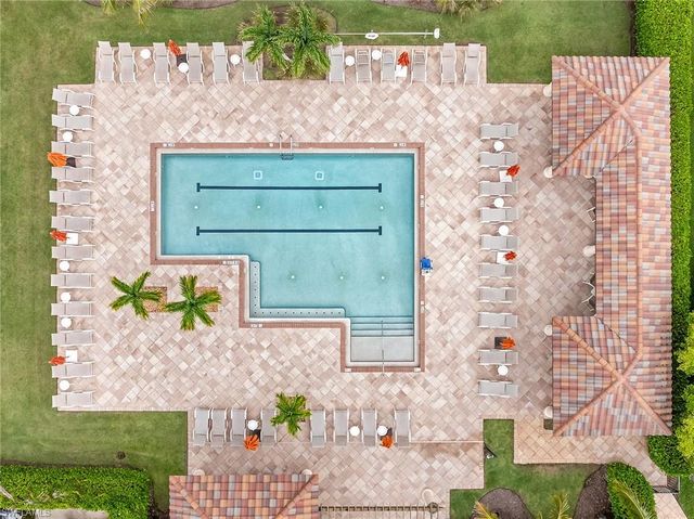 9727 Acqua CT 434, Naples, FL 34113