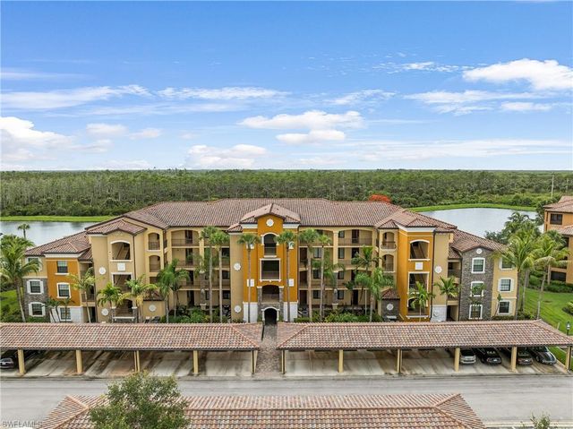 9727 Acqua CT 434, Naples, FL 34113