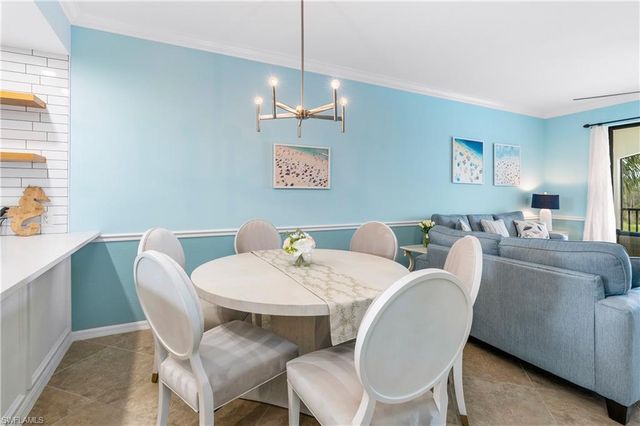 9727 Acqua CT 434, Naples, FL 34113