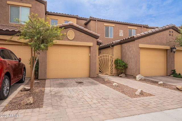 250 W QUEEN CREEK Road 206, Chandler, AZ 85248