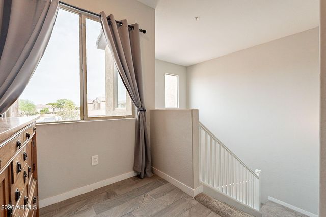 250 W QUEEN CREEK Road 206, Chandler, AZ 85248