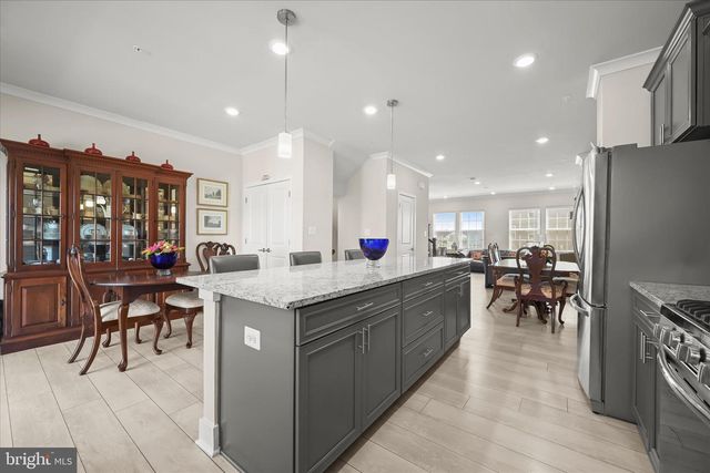 1420 CLINGMANS DOME DR, Frederick, MD 21702