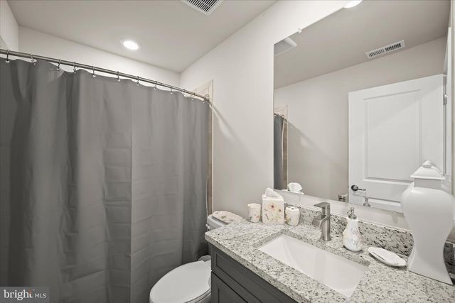 1420 CLINGMANS DOME DR, Frederick, MD 21702