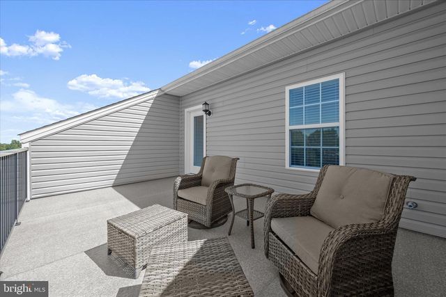 1420 CLINGMANS DOME DR, Frederick, MD 21702