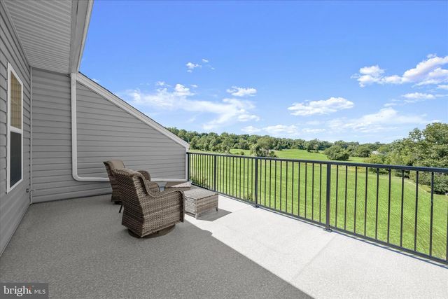 1420 CLINGMANS DOME DR, Frederick, MD 21702