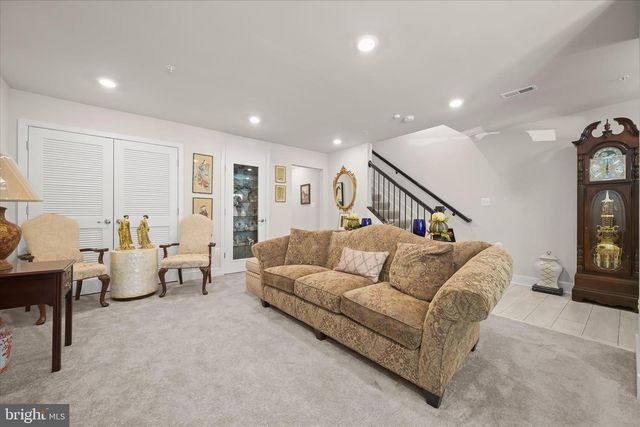 1420 CLINGMANS DOME DR, Frederick, MD 21702
