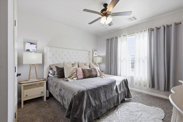 14716 Avignon Lane, Yukon, OK 73099