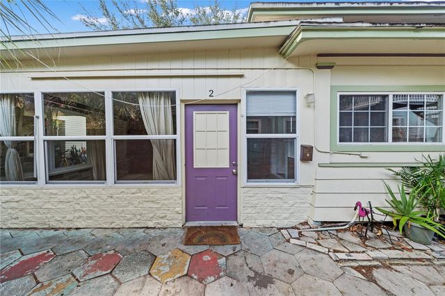 708 GROVE STREET N, St Petersburg, FL 33701