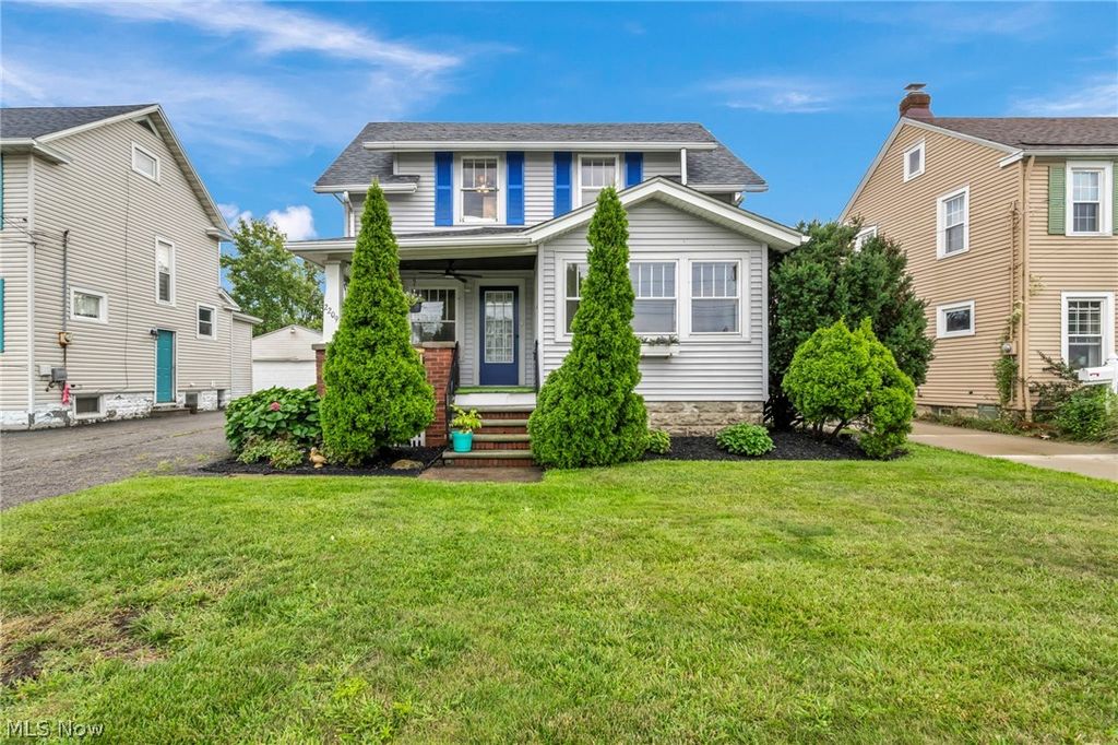 2209 W Erie Avenue, Lorain, OH 44052