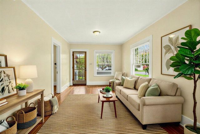 131 4th Street, Ashland, OR 97520