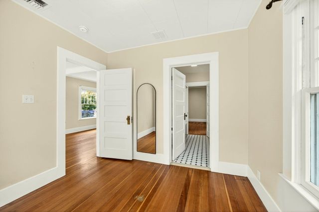 131 4th Street, Ashland, OR 97520