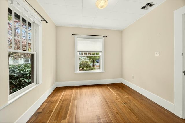 131 4th Street, Ashland, OR 97520