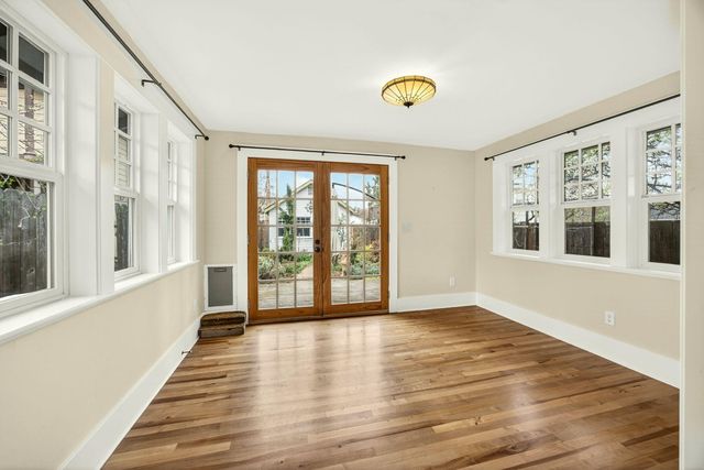 131 4th Street, Ashland, OR 97520