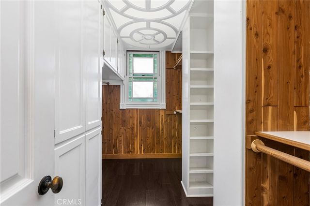 1919 Santa Ana, Costa Mesa, CA 92627